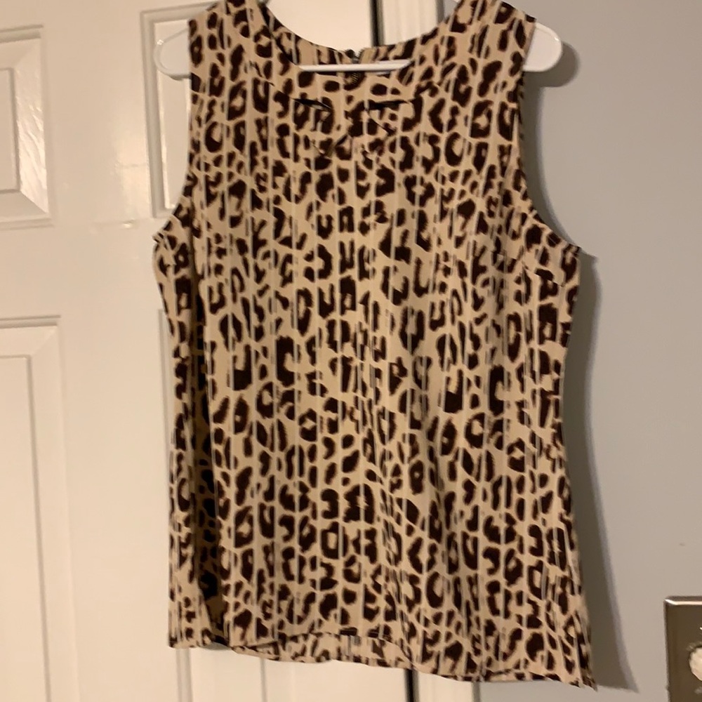Cabi blouse. Medium.
